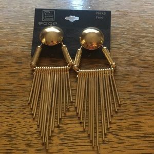 Edge gold tone earrings